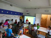 Výlet do Dobrovic - Výukový program Pilná včelka